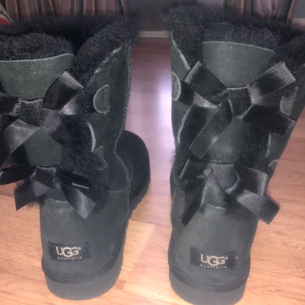 Mini Bailey Bow Uggs
